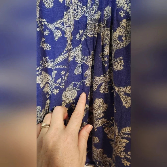 Lucky Brand Women's Floral Top Size Medium Purple Embroidered Lace Boho Peasant - Picture 5 of 9